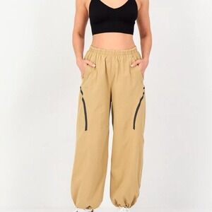 Under Armour Unstoppable  Para Pt Tan Oversized Ripstop‎ Pants 1382740 Womens XL